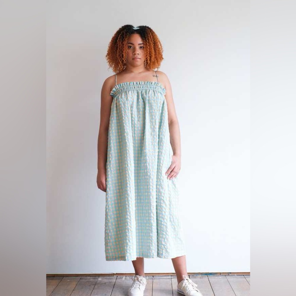 Ali Golden Gingham Elastic Midi Dress w/ Pockets | Size L - Picture 6 of 6